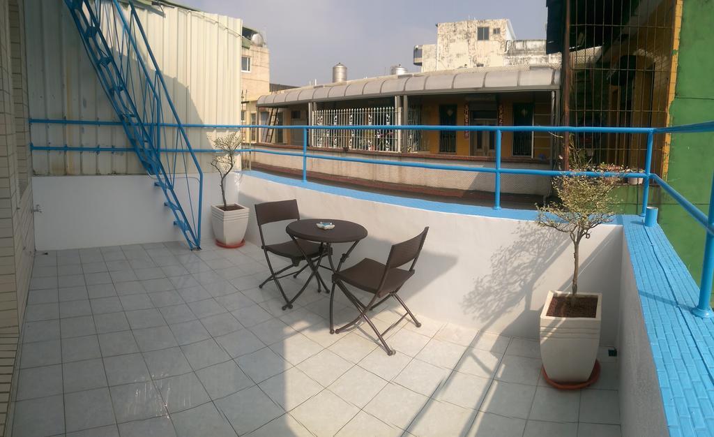 Hostel Simple Travel Donggang Exterior foto